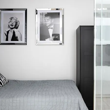 Apartment Nowoczesny Glamour Z Prysznicem Posrodku *