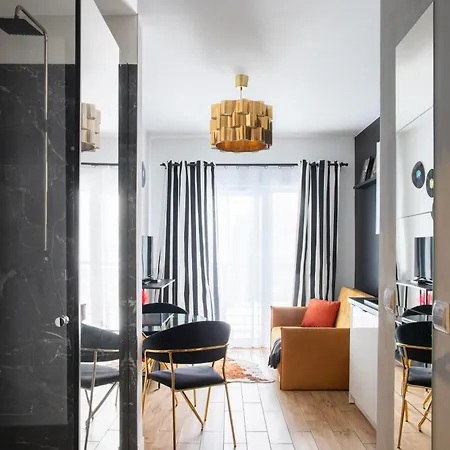 Adler House- Nowoczesne Z Prysznicem Posrodku * Łódź